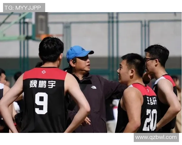 北京篮球队的奋斗历程与荣耀时刻全景纪实